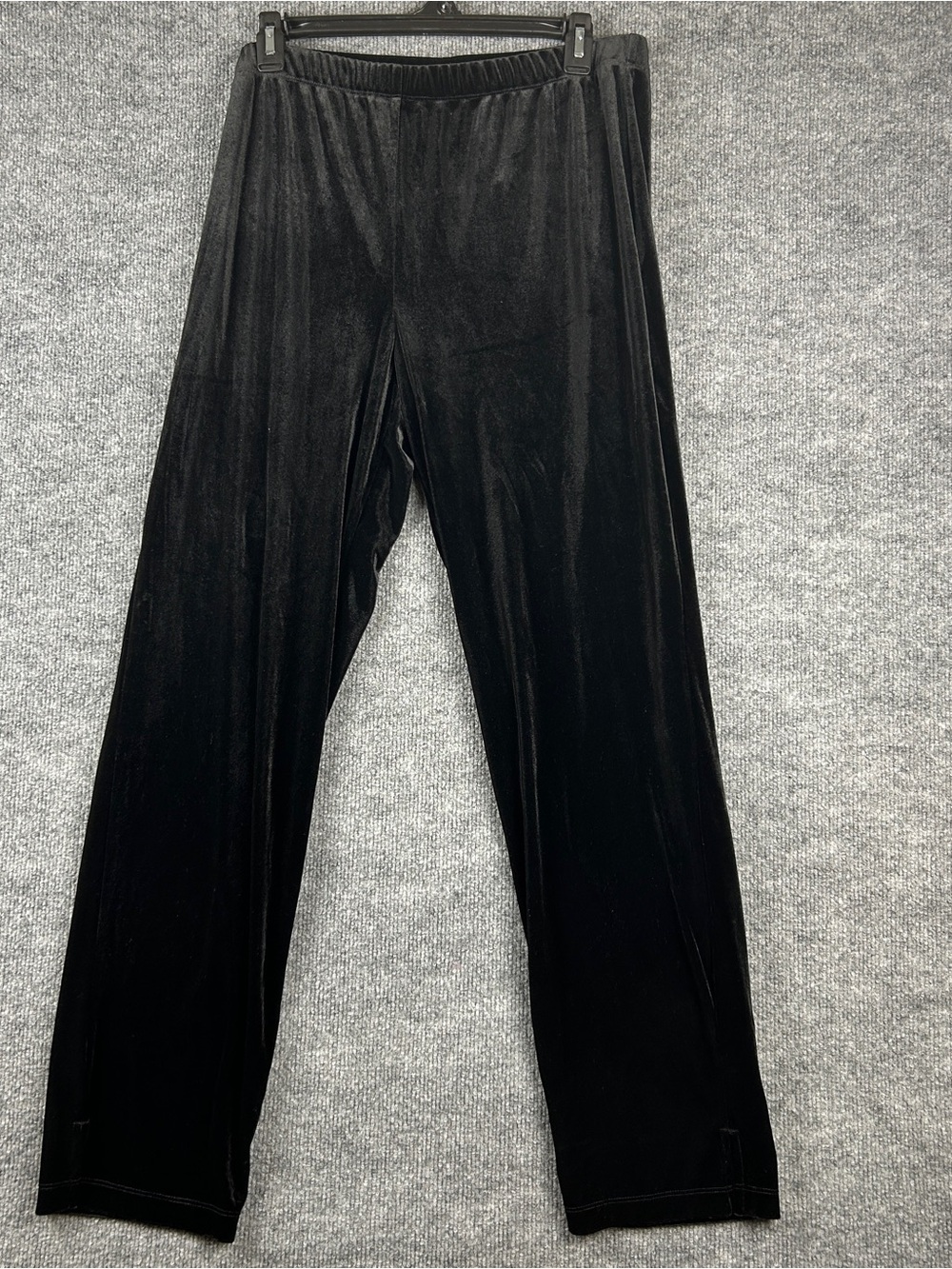 NWT Chicos Black Velveteen Easy Slim Pull On Stretch Velvet Pants Size 1 M Slits